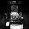 中国の祭壇（トライＸ風モノクローム）