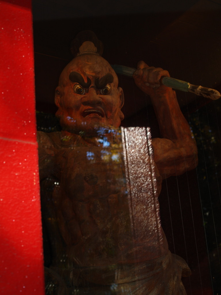 円福寺力士像