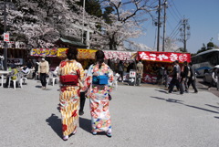犬山城下町　着物姿でお花見　
