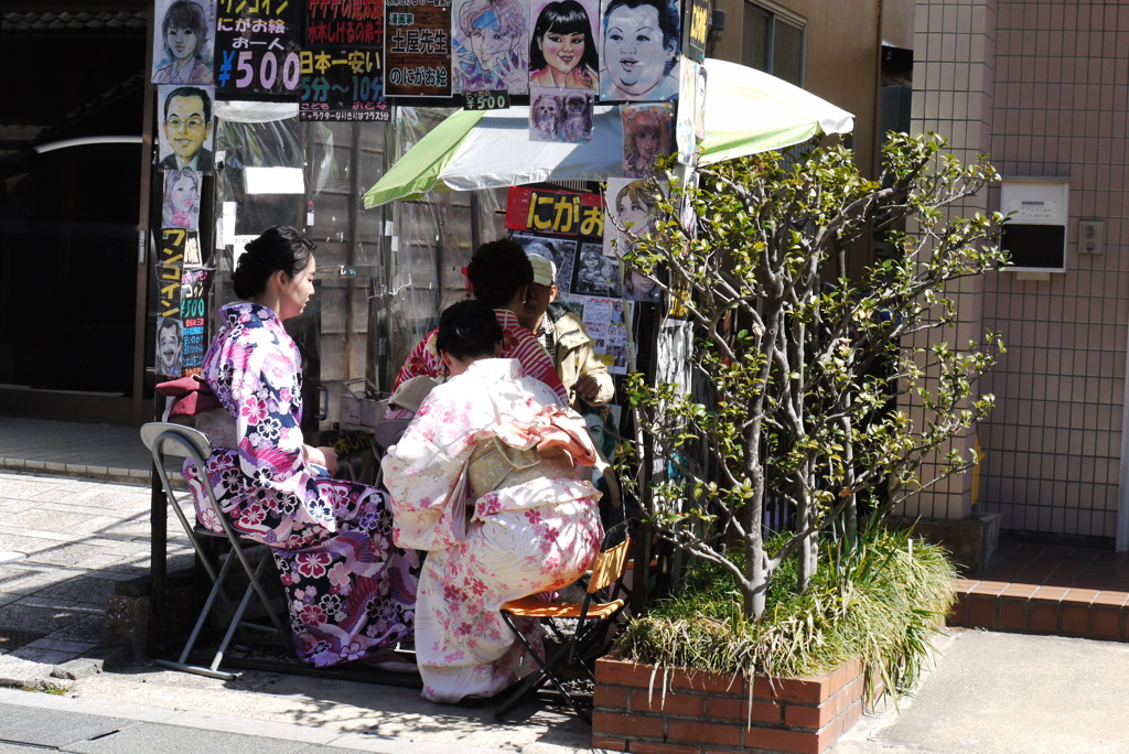 犬山城下町　街角画家