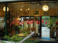 夏の終わりのカフェ