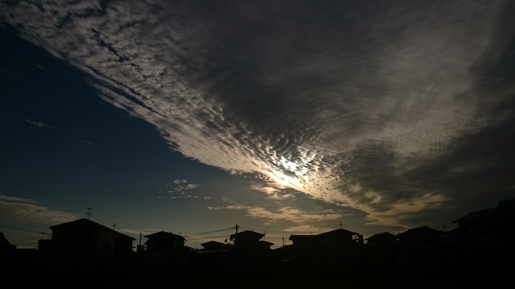 裂く空