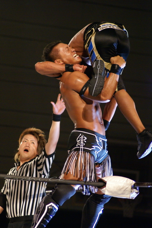 プロレス。
