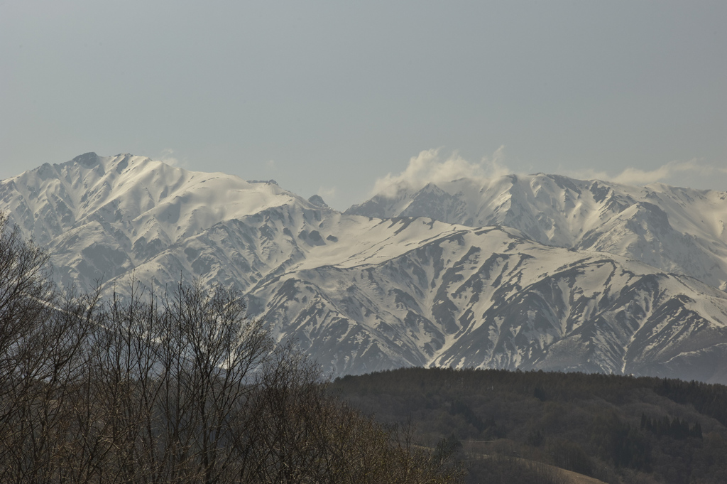 残雪の白馬連山