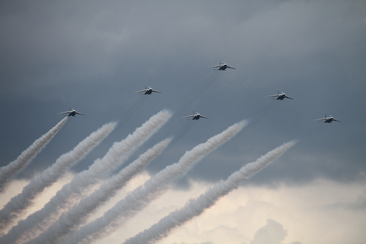 T-4 ブルーインパルス　ダイヤモンド編隊