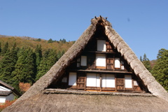 青空と合掌作り
