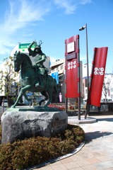 上田駅前