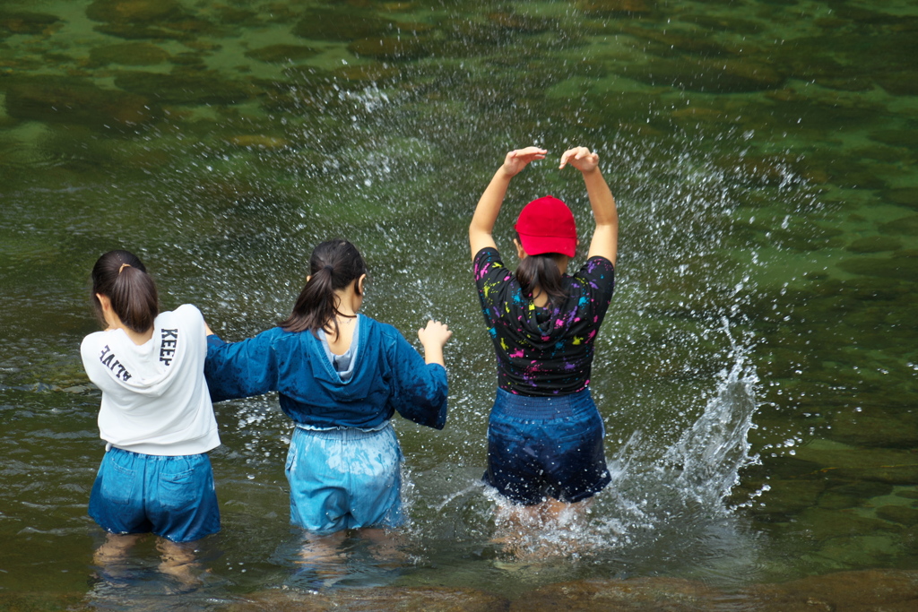 行く夏を惜しむ