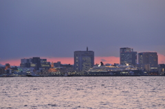 港の夕暮れ