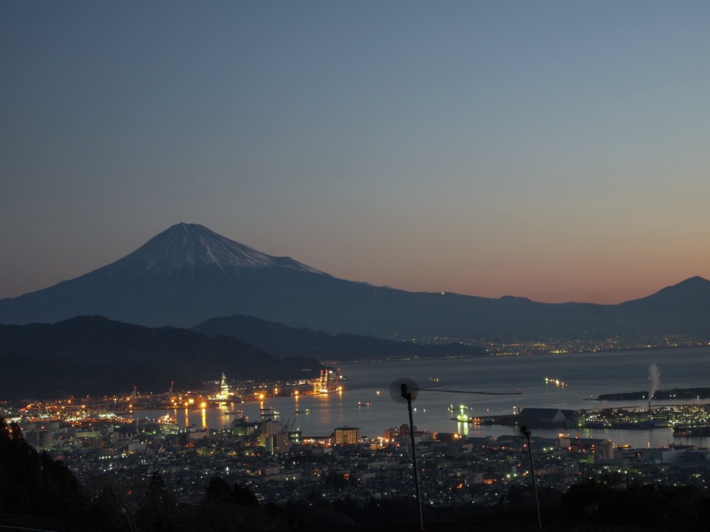 日本平夜明け。