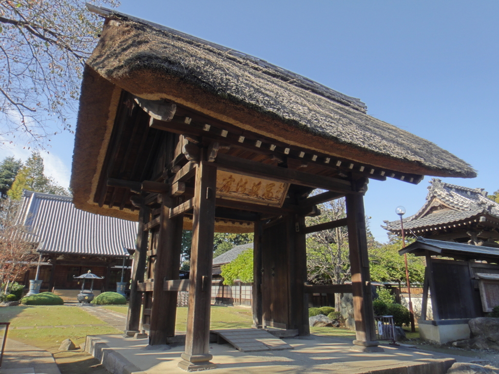 川口　金剛寺山門