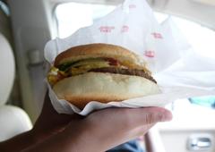 ヒカリ　スペシャルバーガー