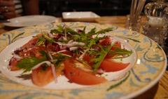 Sol　Poniente　トマトとカンタブリア産アンチョビのサラダ