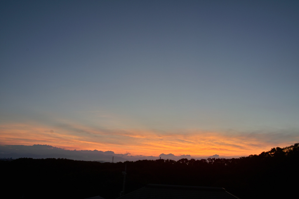 初秋の夕暮れ