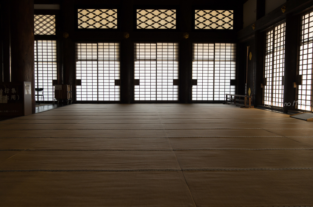 西本願寺のあかり