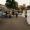 陣屋前は井戸端会議