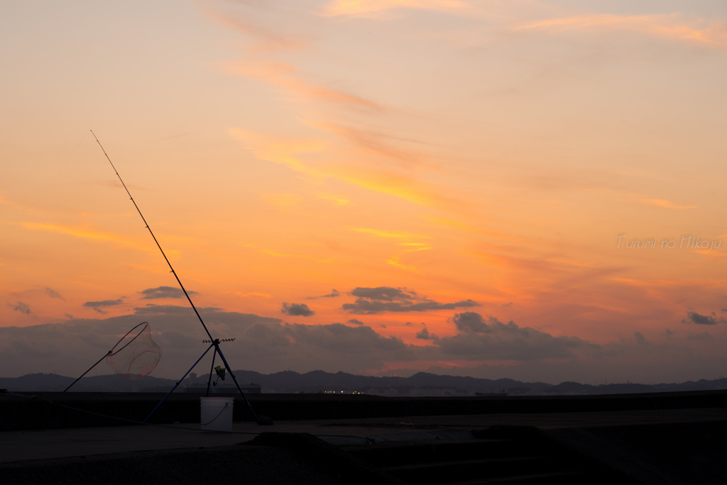 浜辺と夕景と
