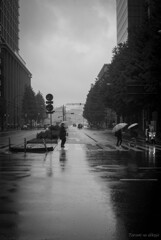 雨の街角