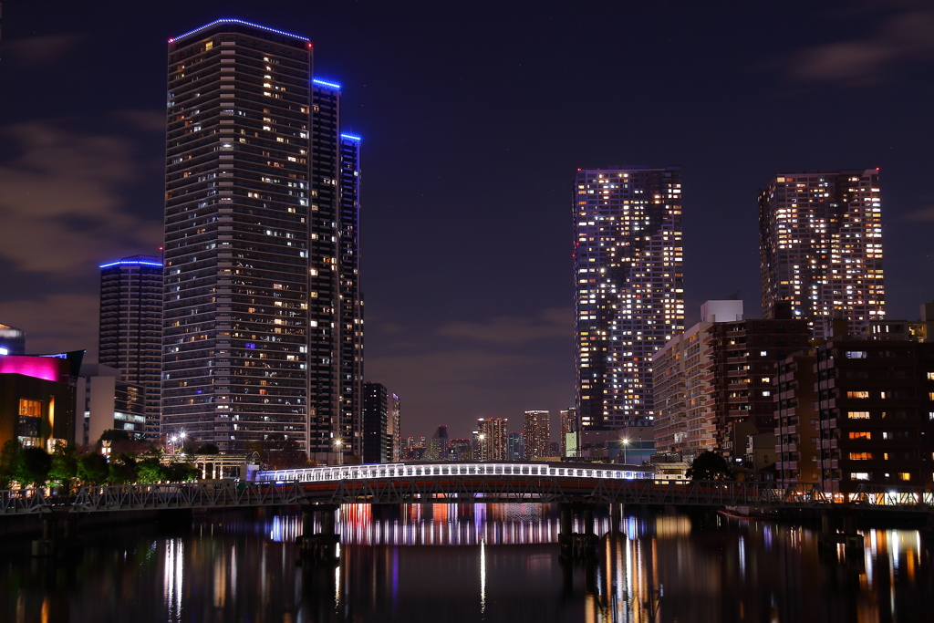 橋のある光景