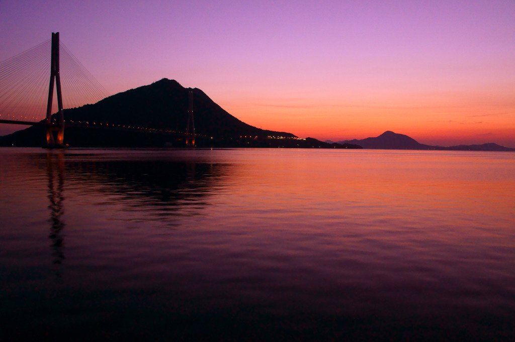 夜明け前（大三島朝景色１）