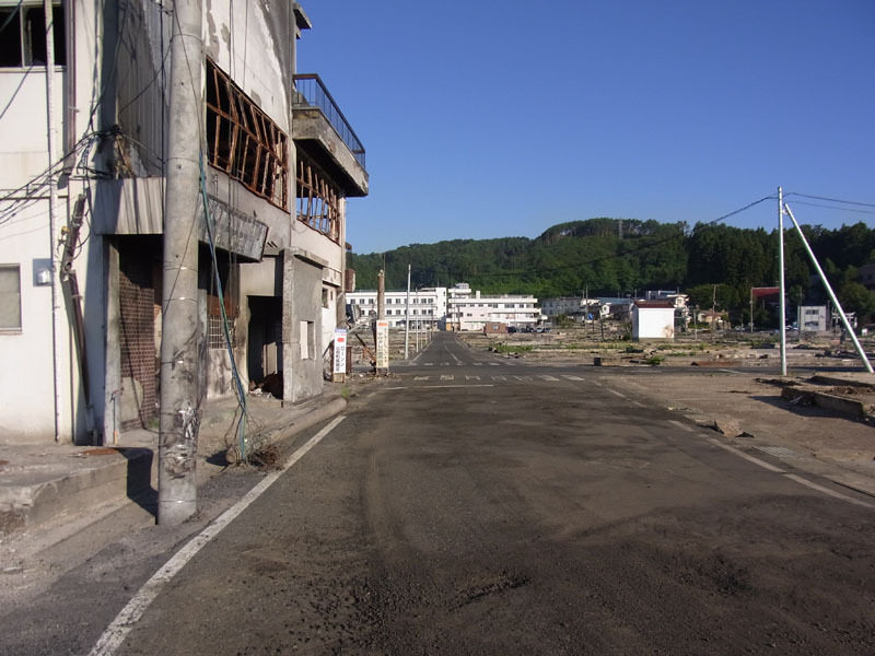 朝の山田町