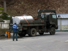 自衛隊の給水車