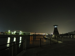 今津灯台の夜景