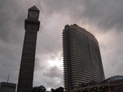 シーホークホテルと時計塔