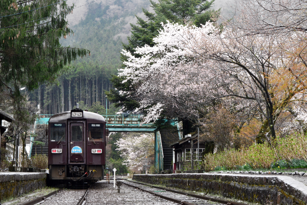 山里の駅