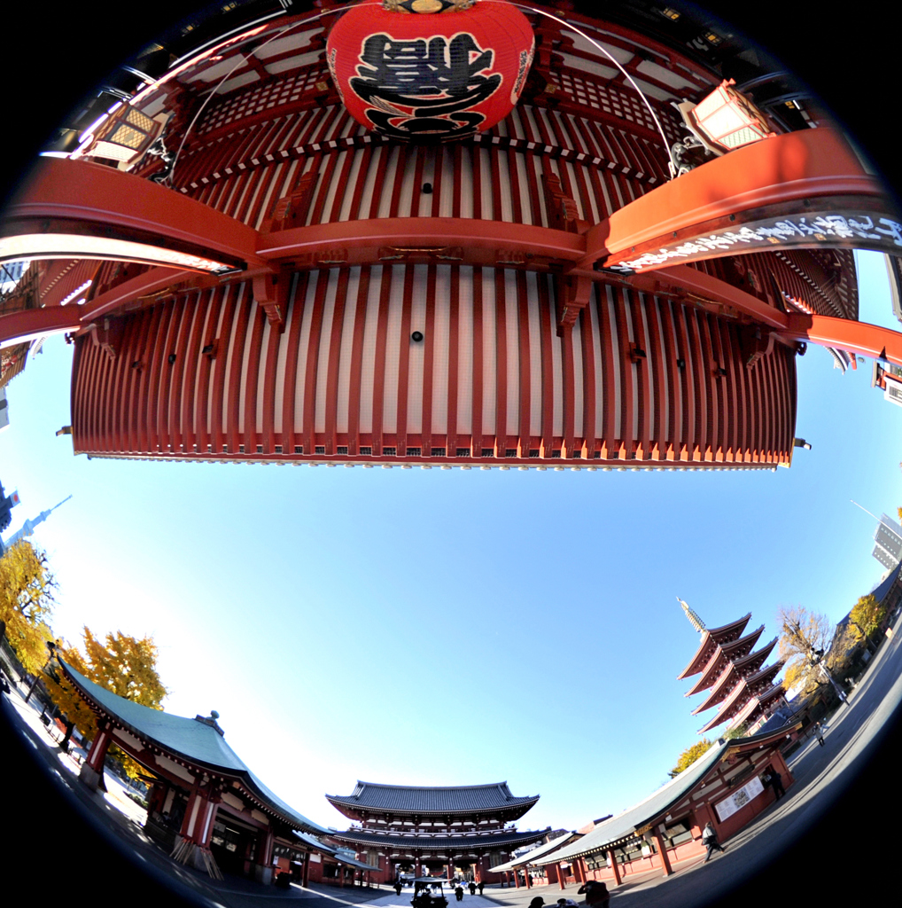 喧騒の前に