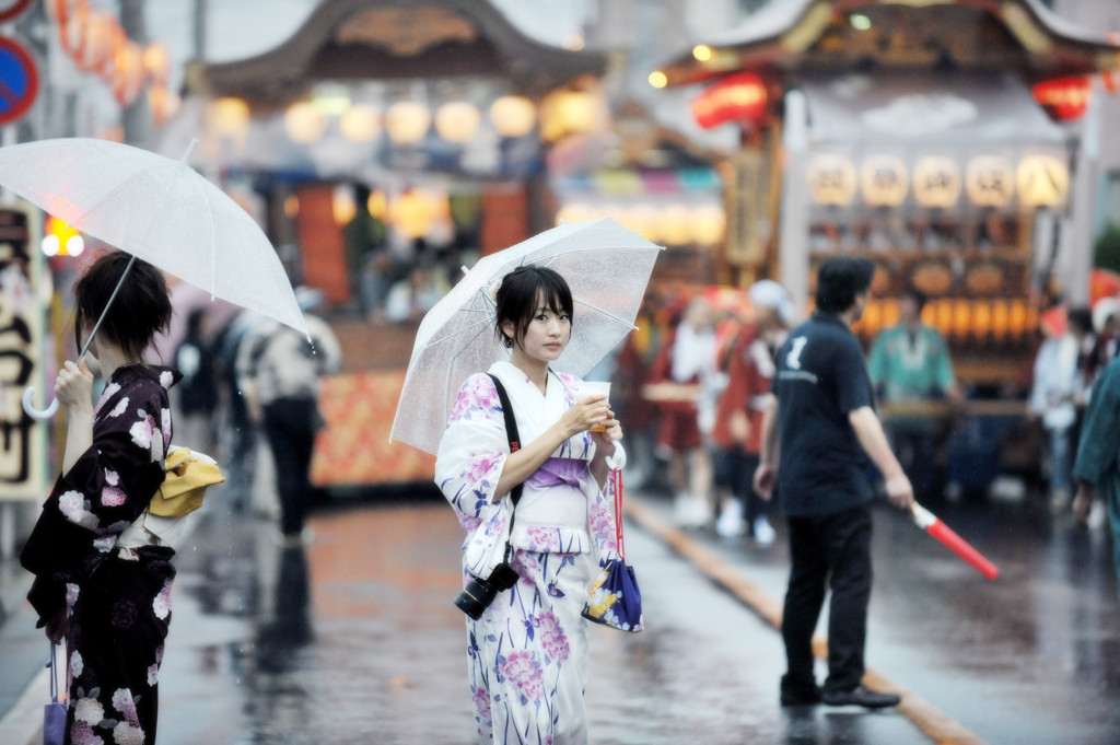 雨に花咲く