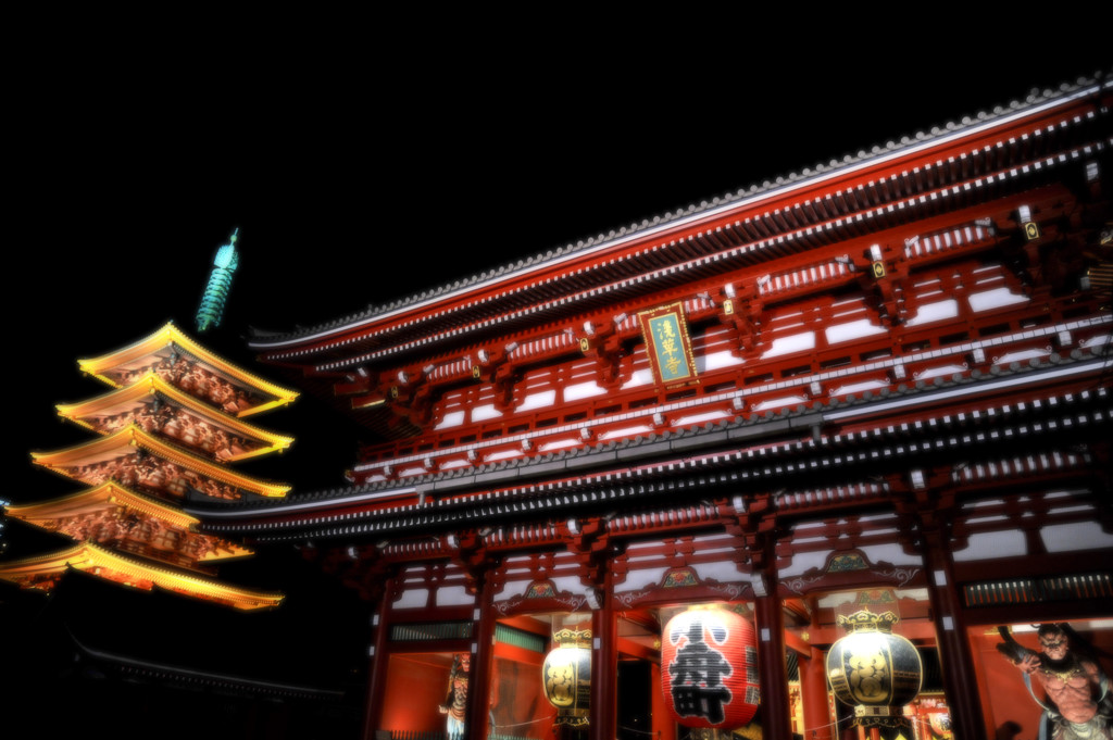 荘厳な夜
