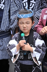 ックシュン！！