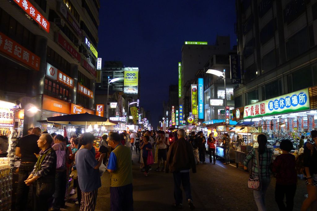 六合夜市