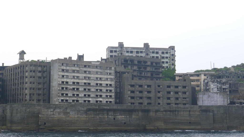 軍艦島　高層住宅