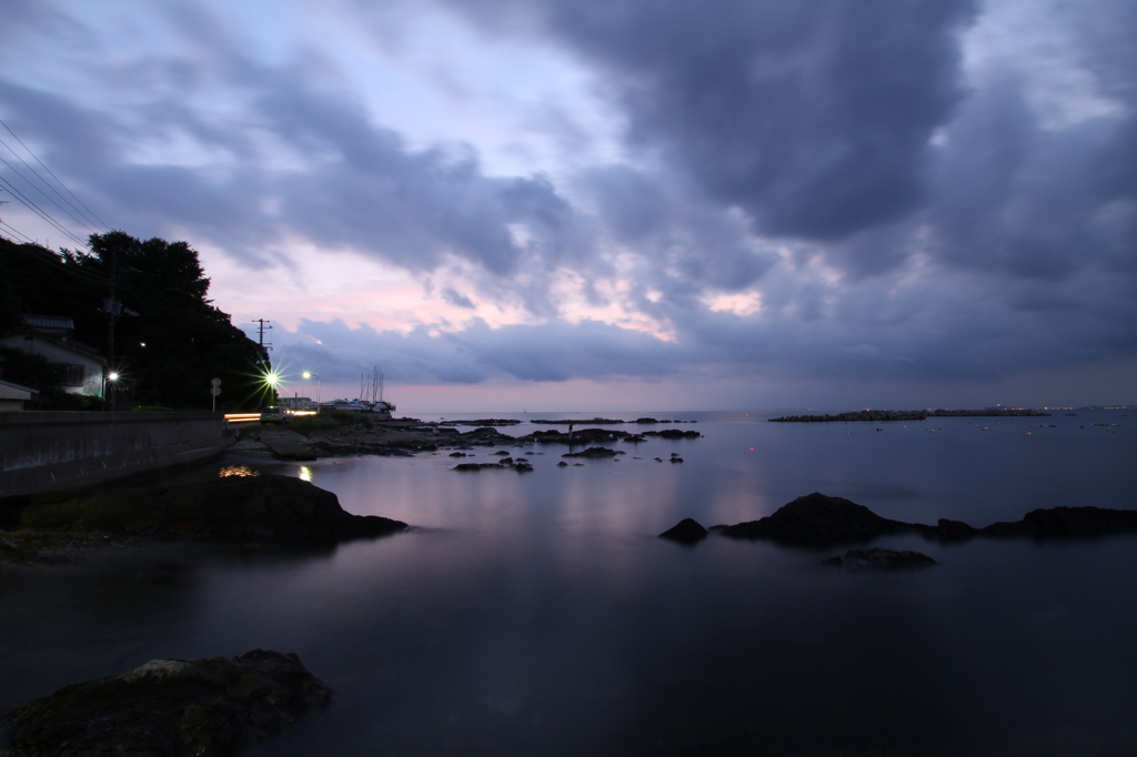 三浦海岸の夕暮れ