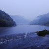 雨の沈下橋