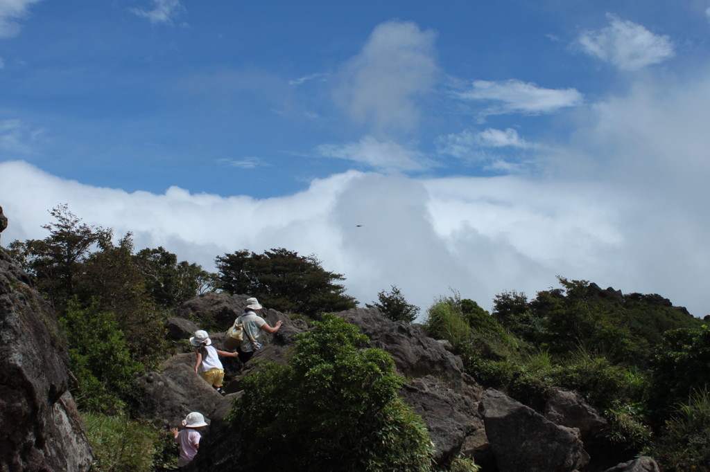 我ら登山家　雲へゆく