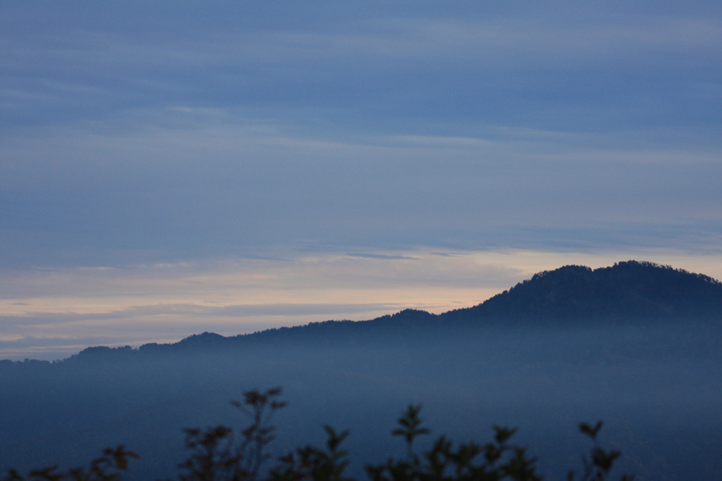 静かなる山