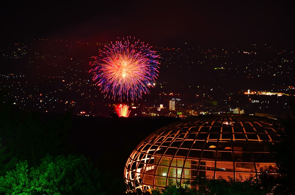 第57回笛吹川県下納涼花火大会