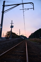 無人のホーム