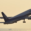 離陸するＡＮＡ機