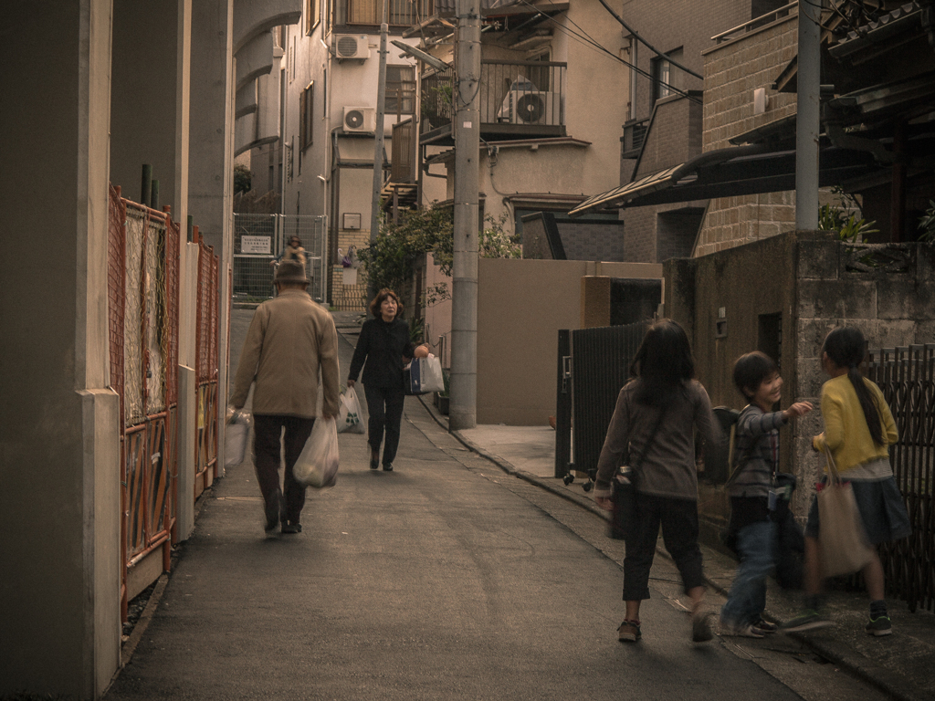 街角の光景