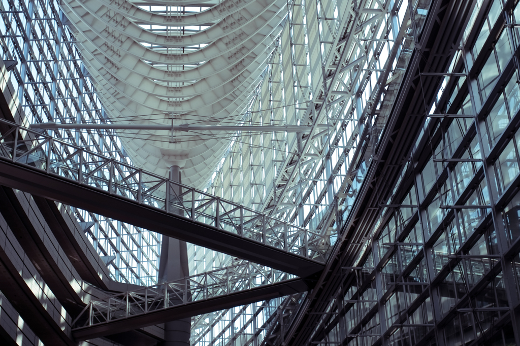 TOKYO INTERNATIONAL FORUM*