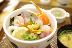 海鮮丼