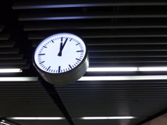 地下鉄の時計