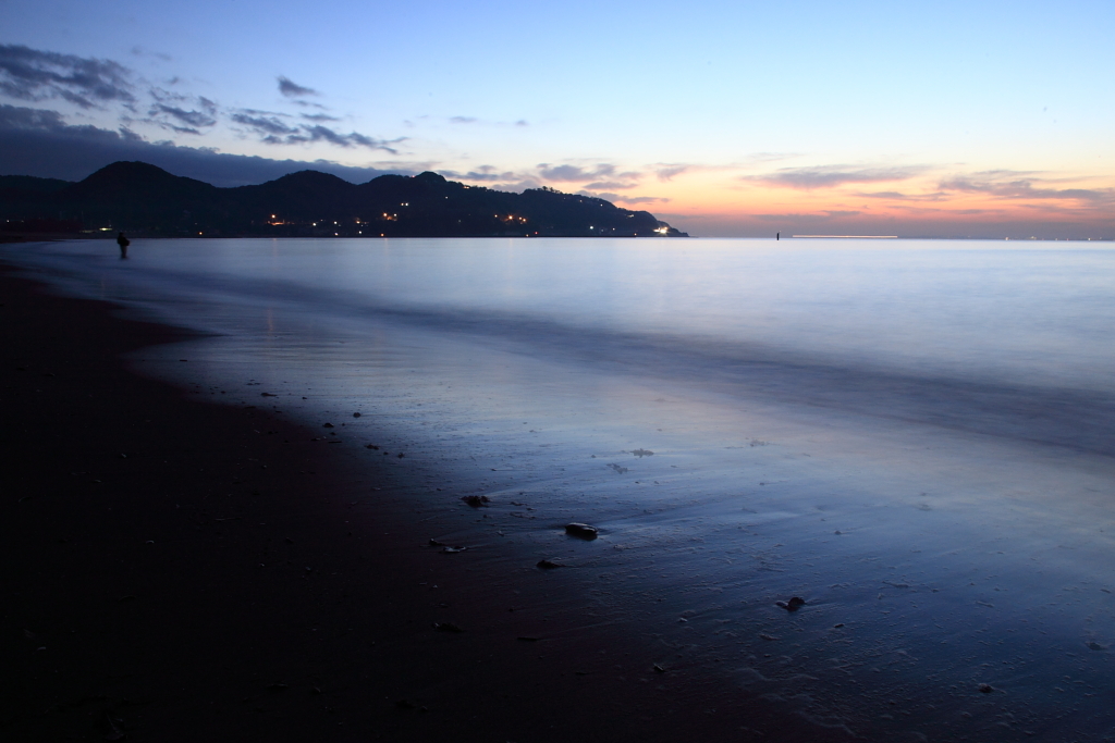 海　2010/12/05 17：09　①