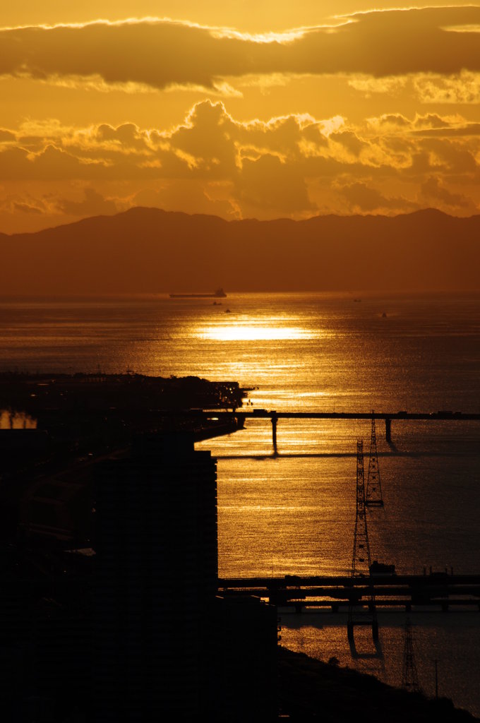 夕焼けの大阪湾