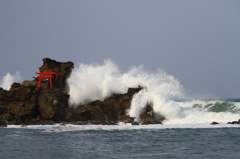 大荒れ日本海の力