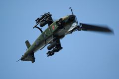 AH-1_1